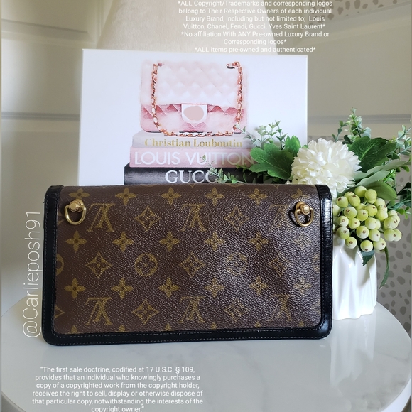 **SOLD** Authentic Pre-owned Vintage Louis Vuitton Dame Clutch - Picture 3 of 14